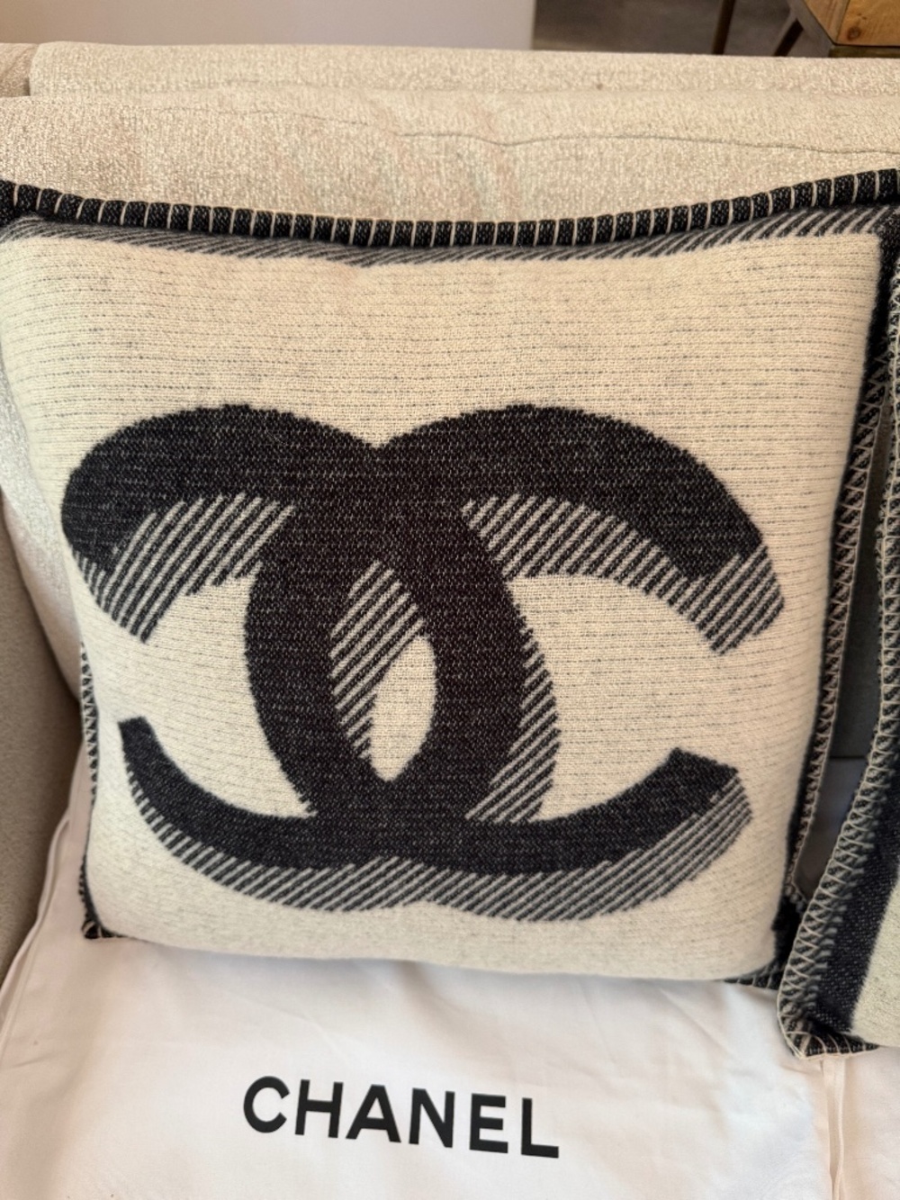 Two CHANEL Cashmere/Wool Pillows in Navy and Cream